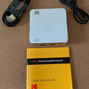 KODAK Pocket Portable Projector (NEW)